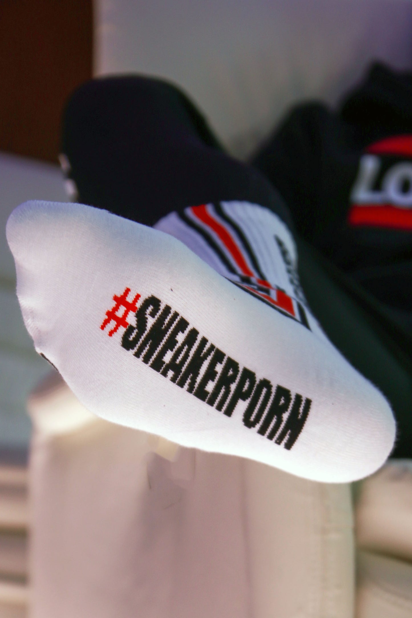 #SNEAKERPORN socks fire red