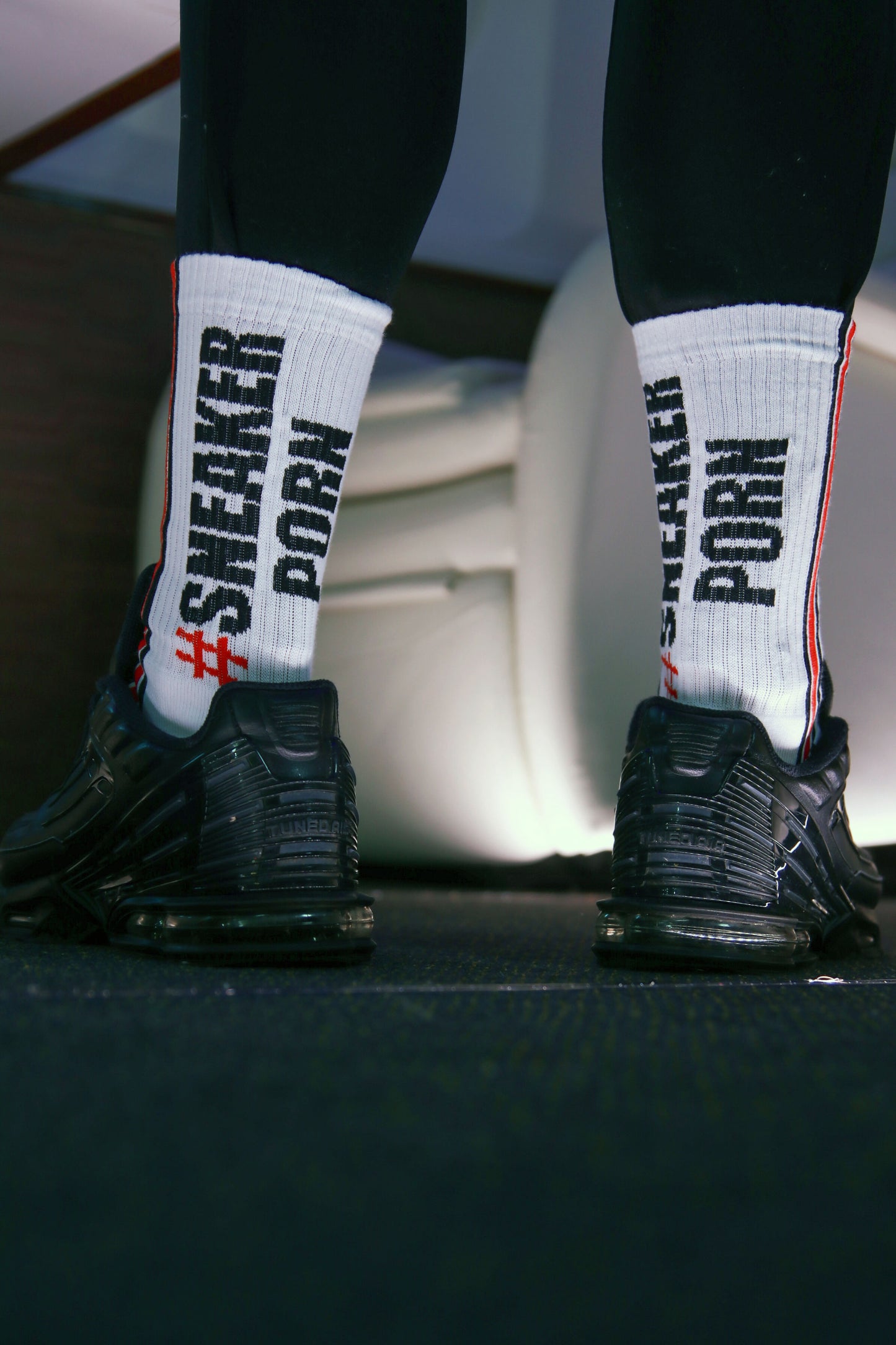 #SNEAKERPORN socks fire red