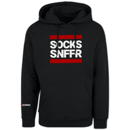 schwarzer sk8erboy kaputzen pullover gay fetisch sweat shirt mit logo auf dem arm und SOCKS SNFFR sniffer auf der vorderseite in schwarz weiss rot