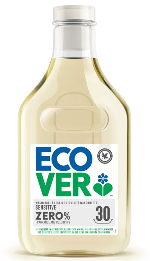 Flasche Flüssig-Waschmittel von ECOVER sensitive zero% nachhaltig und umweltfreundliches waschmittel ohne duft hervorragend geeignet für sk8erboy fetisch socken und den perfekten smell