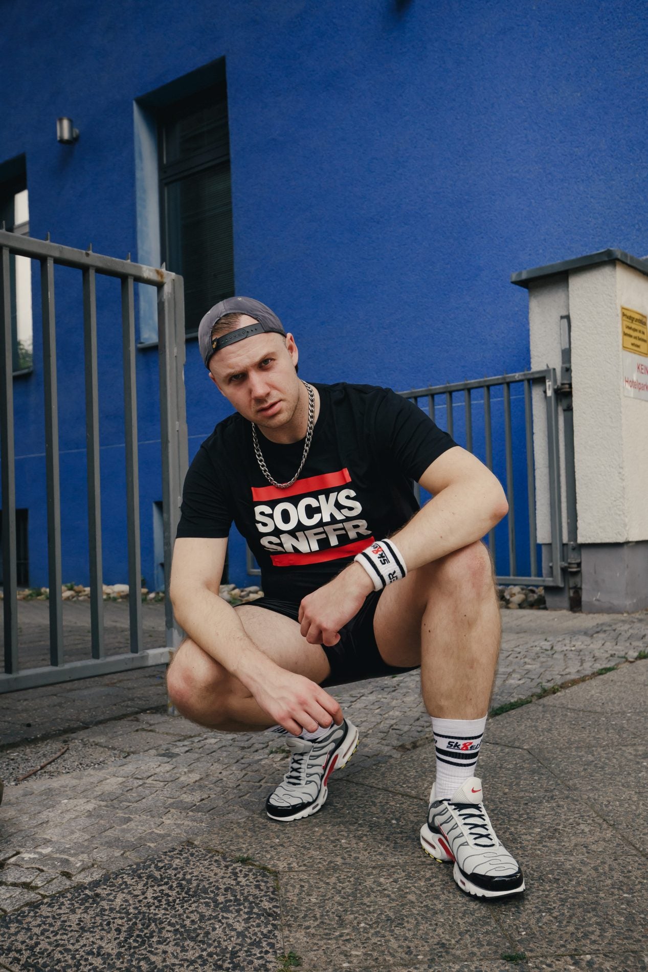 sk8erboy victory socken extra dünn in bekannter qualität jedoch besonders leicht und ideal für den sommer in weiss mit nike tn sneaker mit fetisch t-shirt von sk8erboy